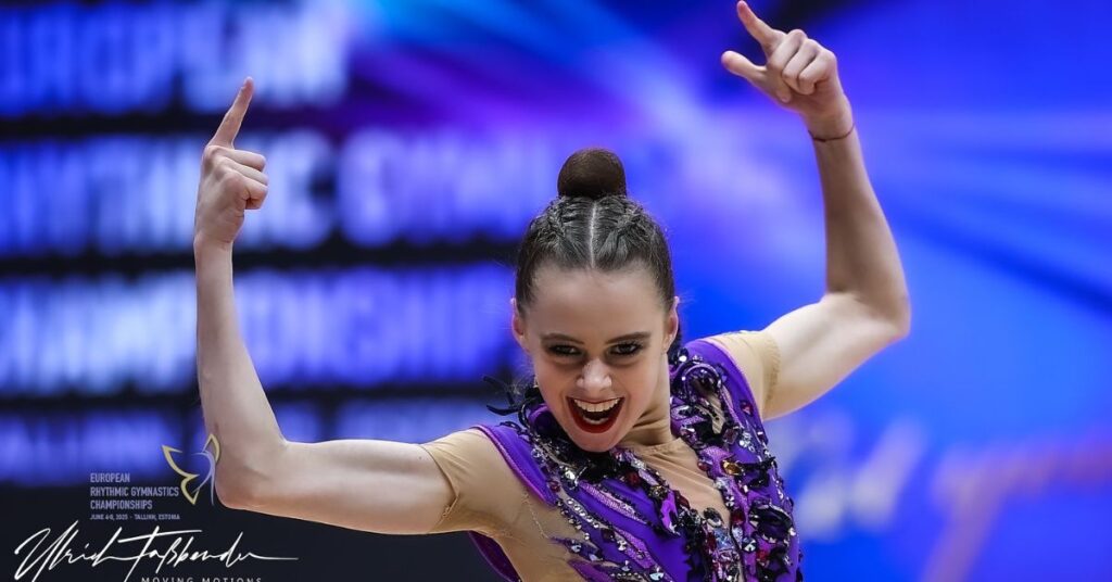 Taisiia Onofriichuk não deu chance às adversárias e faturou o ouro