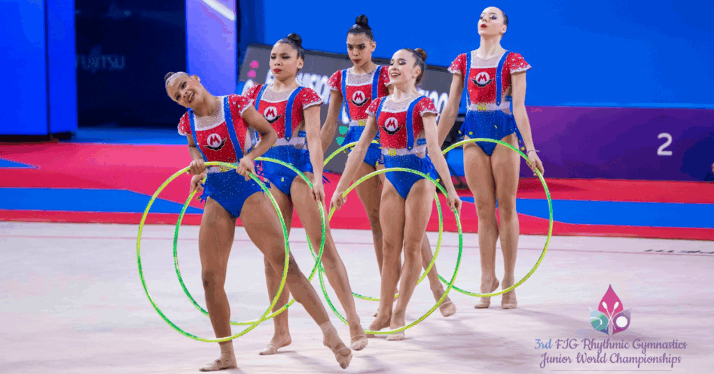 Andriely (ao fundo) é medalhista de prata do Campeonato Mundial Juvenil. | Foto: Anna Nedkova/BRGF