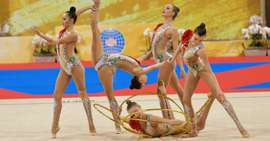 Conjuntos da Rússia e de Belarus não competem internacionalmente desde o início do conflito. | Foto: FIGMedia