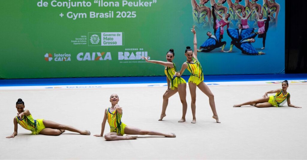 As ginastas da ADR UNOPAR lideram a competição infantil no "Ilona Peuker". | Foto: MeloGym/CBG 