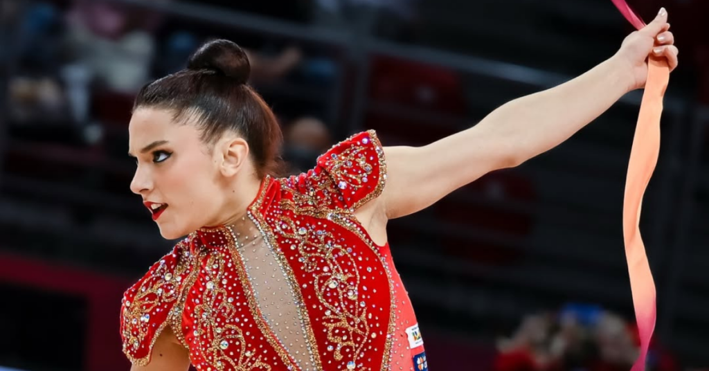 Maria Eduarda Alexandre ficou em sétimo lugar na final de fita em Baku. | Foto: Paul Iorgescu
